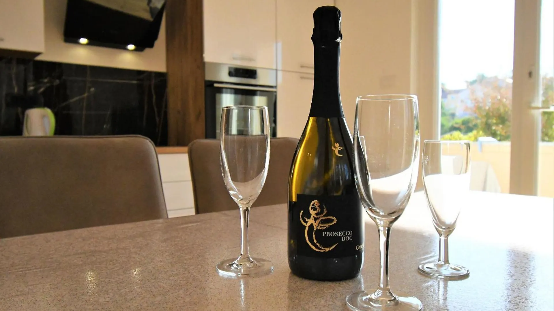 Apartments Mirjana V Lopar Croatia